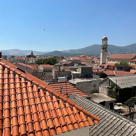 XIV Century Rooms Kastela Exterior photo